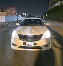 هيونداي أزيرا